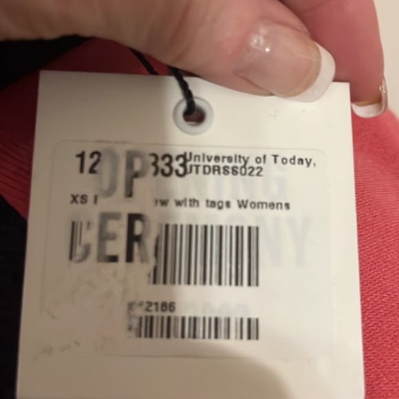 NWT UNIVERSITY OF TODAY DREAMERS OF TOMORROW SWEATSHIRT - Picture 5 of 6